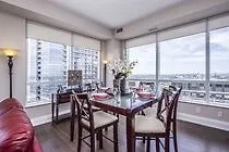 Maryam Suites Hullmark Centre Toronto Hotel